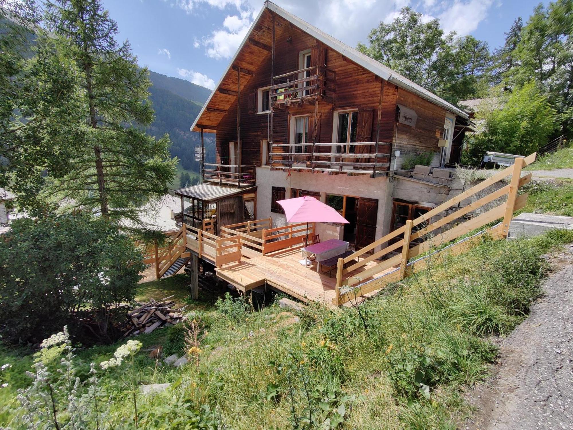 Chalet Ailleurs Appartement A Molines En Queyras Екстериор снимка